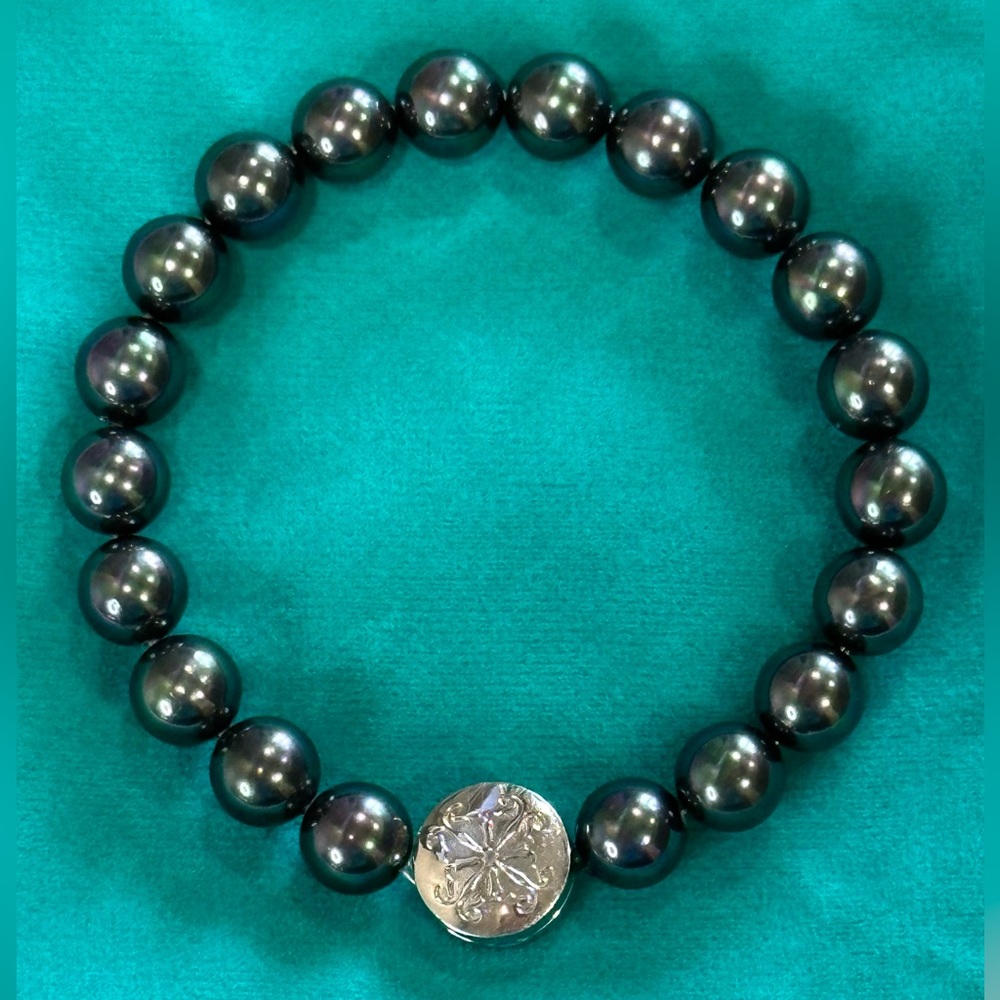 Rustic Cuff Stephanie Bracelet Pearl Bead Slate